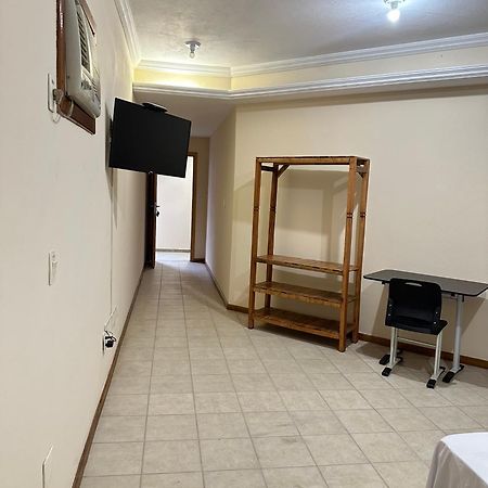 Hotel Central Plaza Timoteo Экстерьер фото